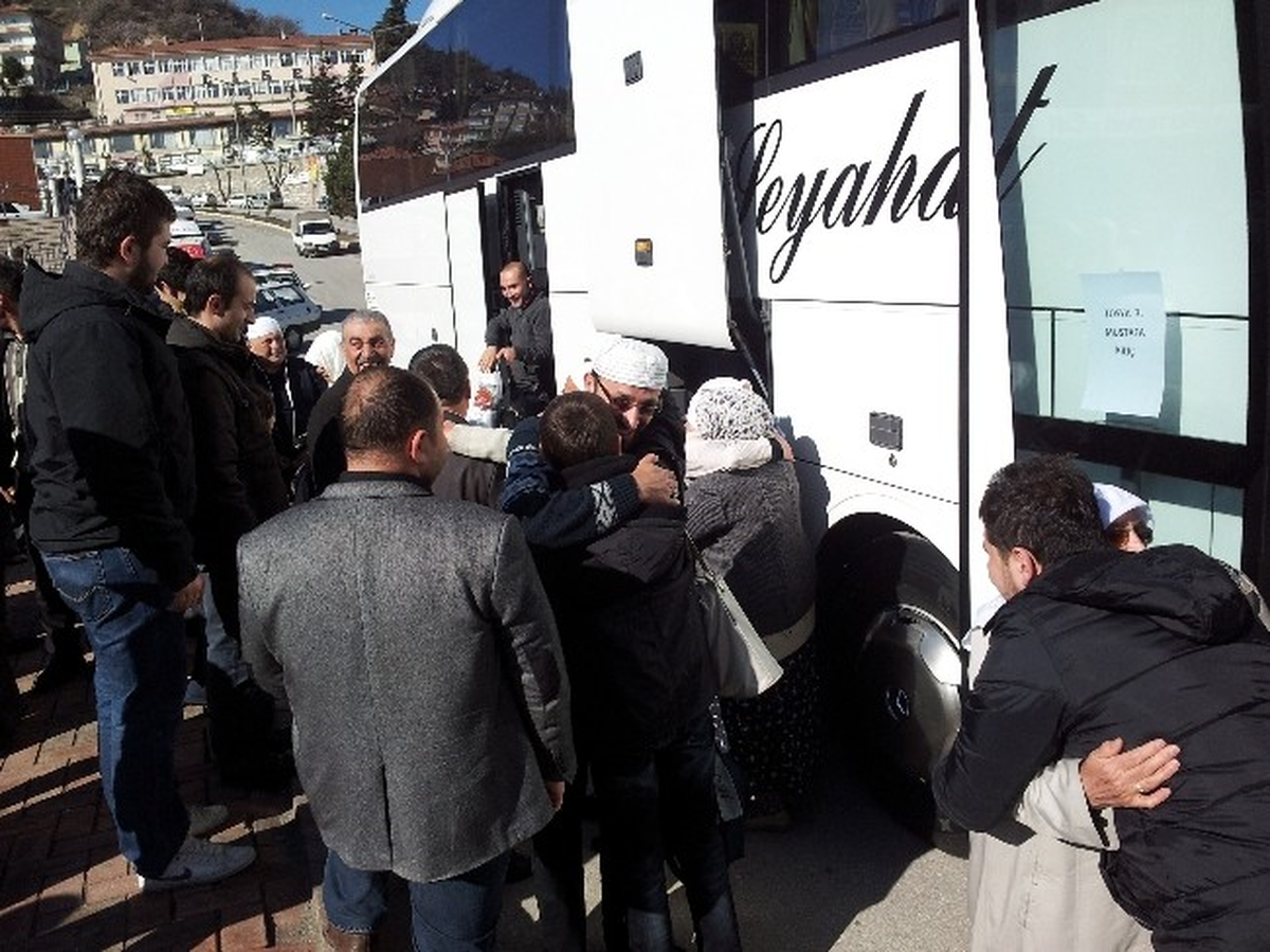 Umre Kafilesi Tosya\'ya Döndü
