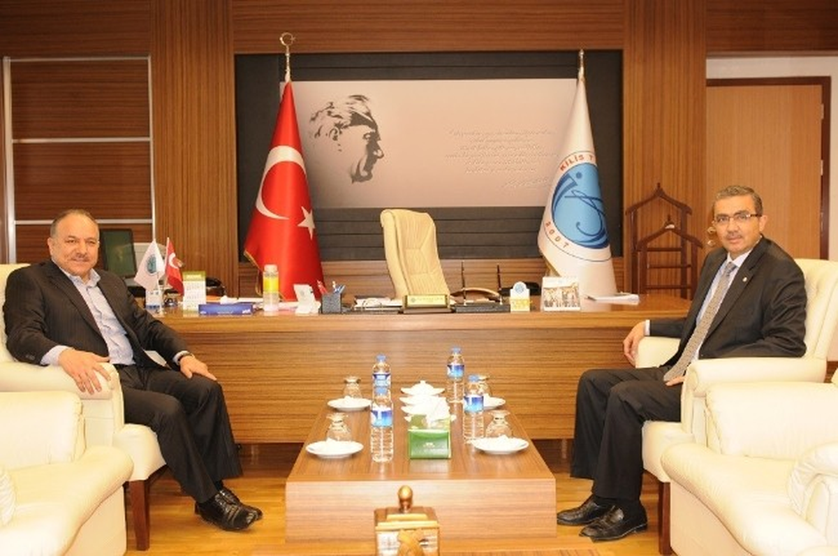 YÖK Yürütme Kurulu Üyesinden Rektör Güvenç\'e Ziyaret