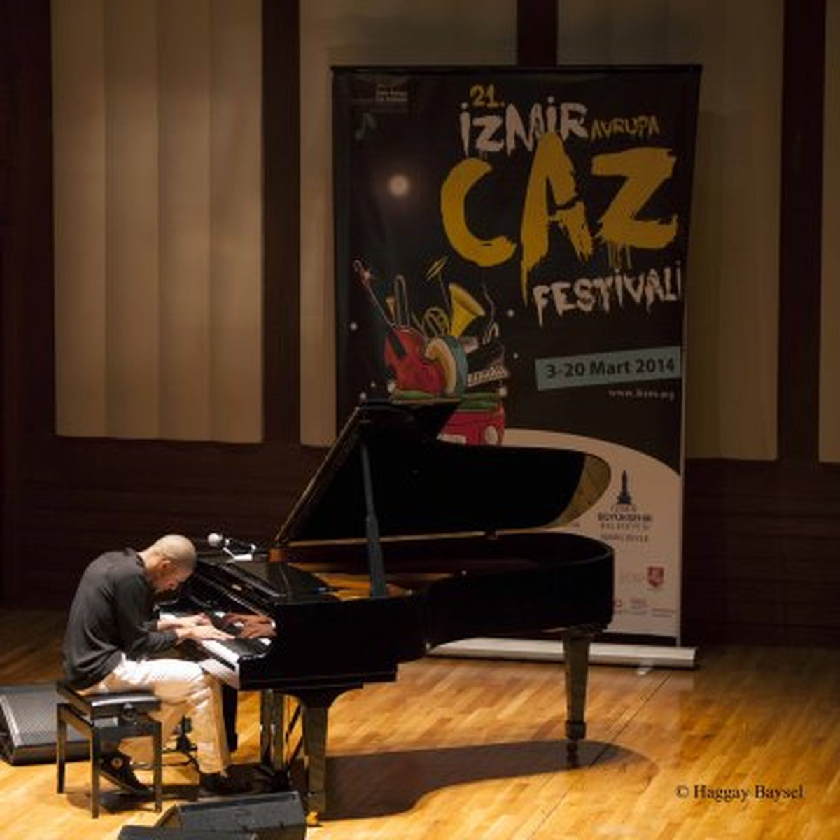 21. İzmir Avrupa Caz Festivali\'nde Cyparis\'in Öyküsü