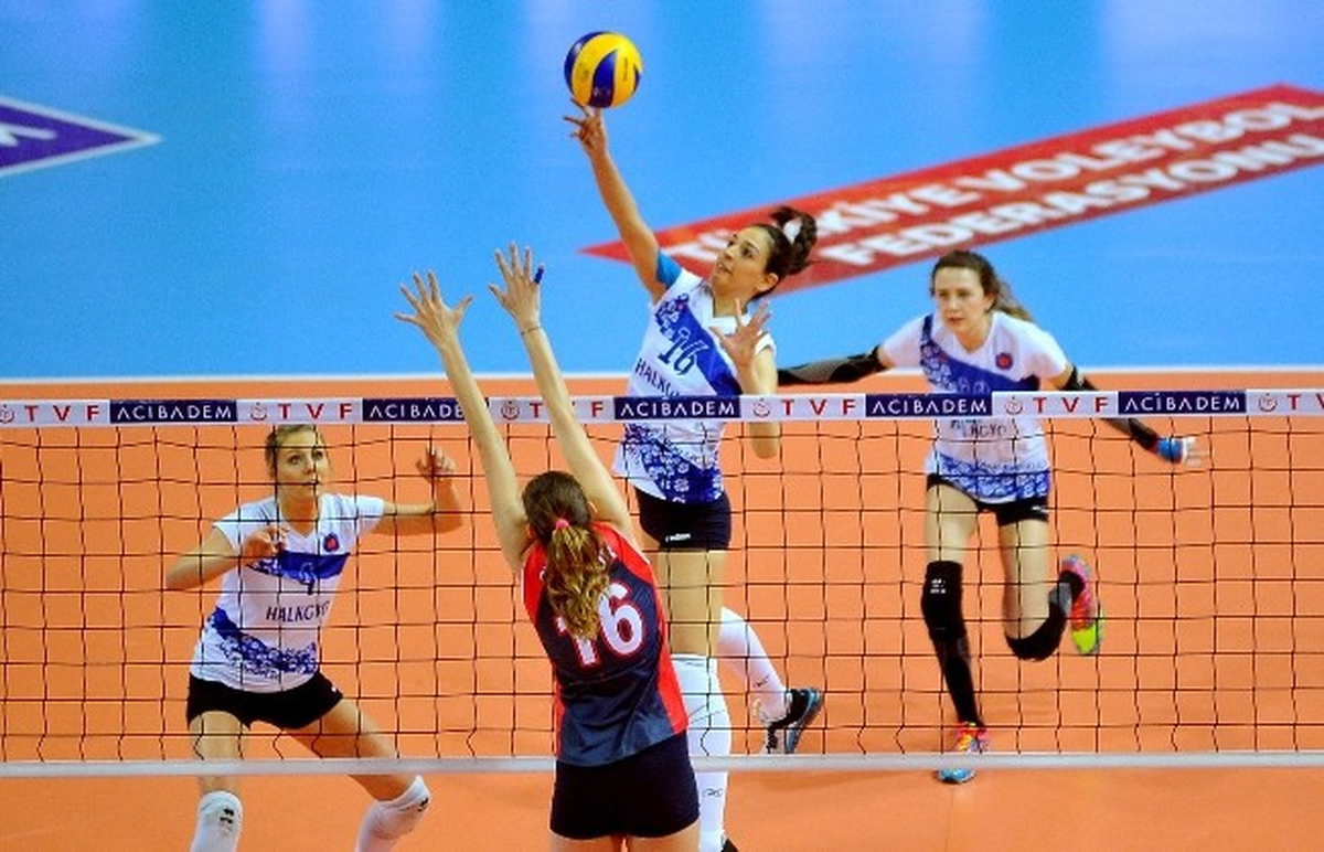 Acıbadem Bayanlar Voleybol Ligi