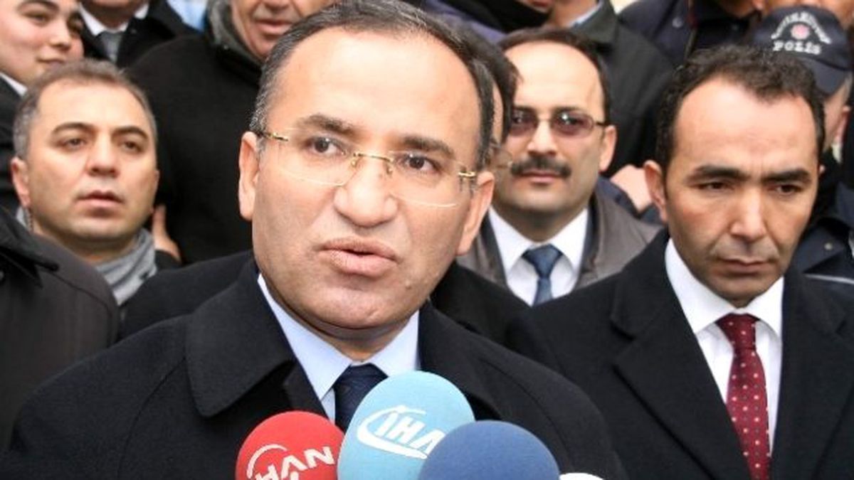 Bozdağ: Fezlekeleri Sadece Komisyon Üyeleri İnceleyebilir