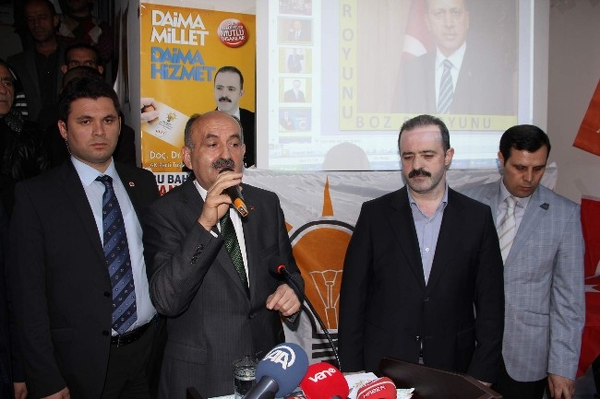 Bakan Müezzinoğlu\'nun Van Ziyareti