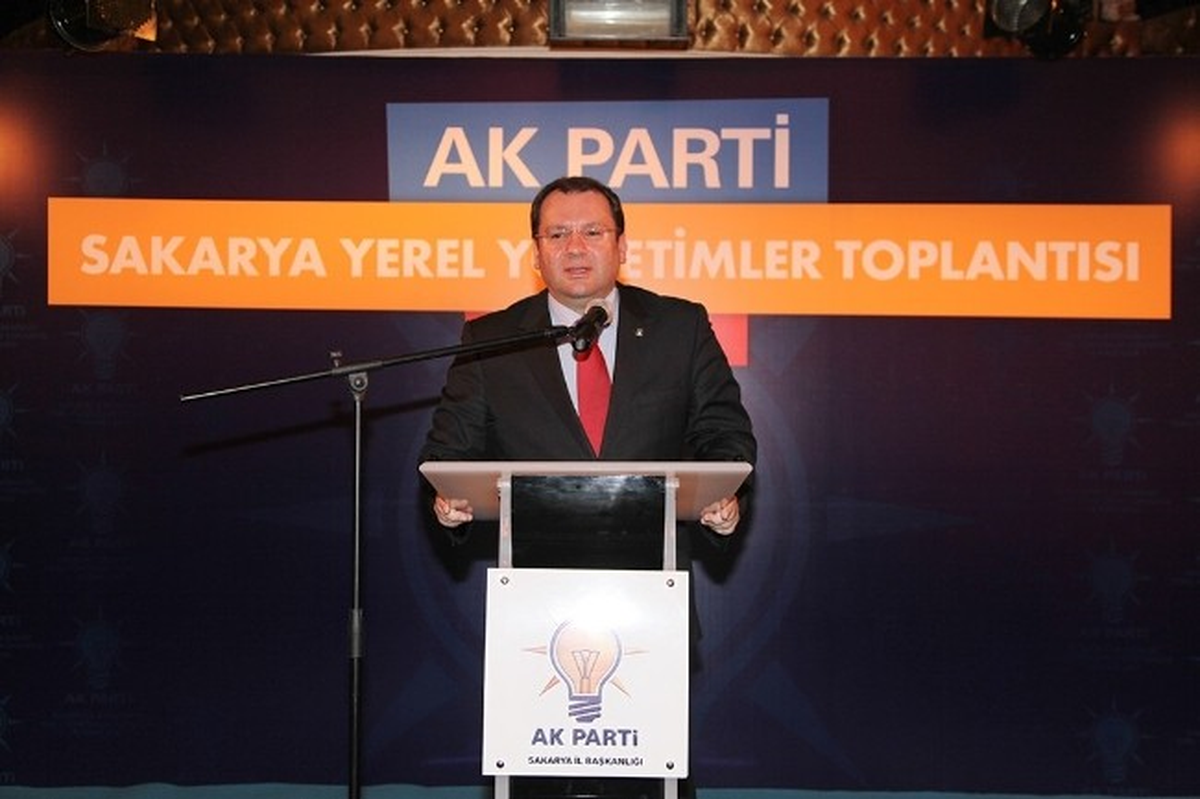 Başkan Toçoğlu, AK Parti Yerel Yönetimler Toplantısı\'na Katıldı