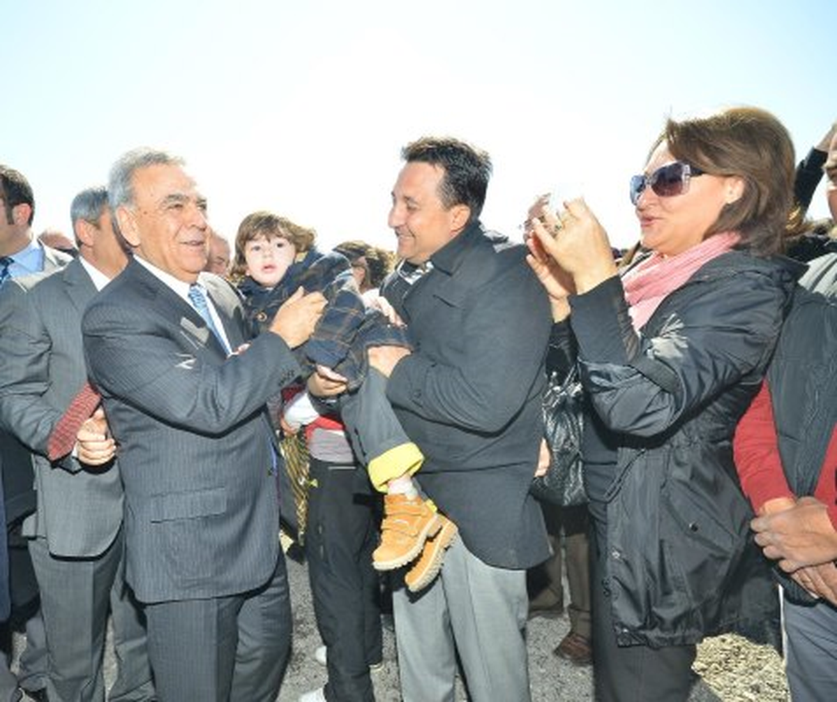 Bir Açılış, Bir Müjde