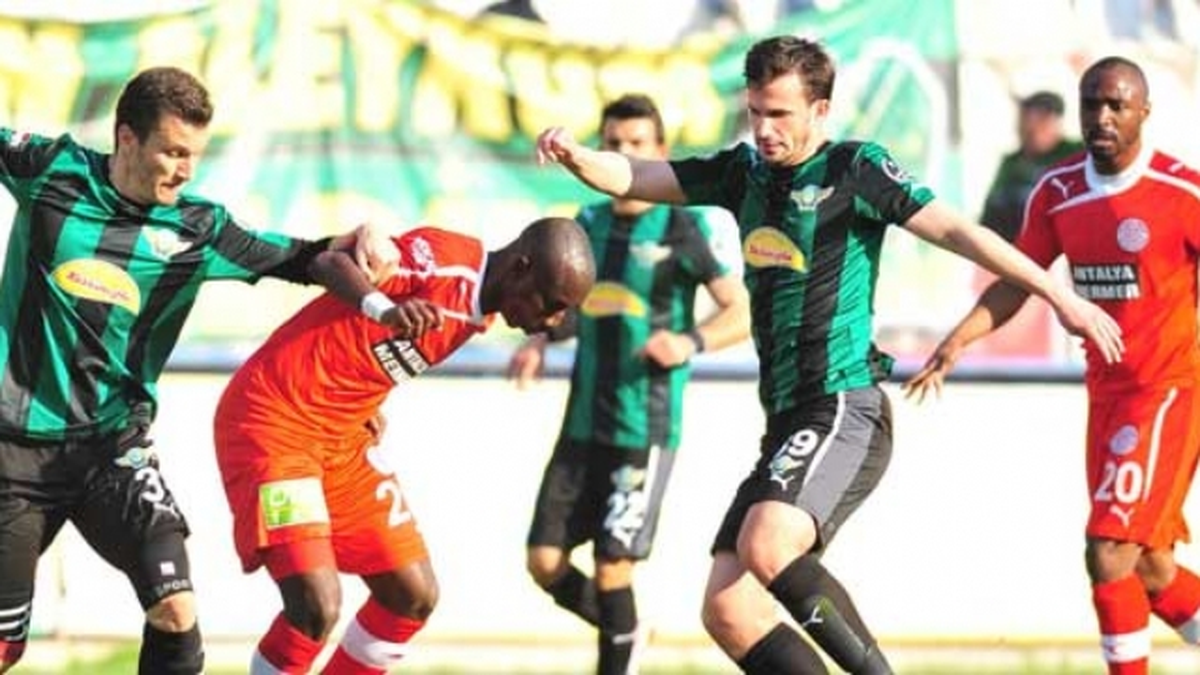 Futbol: Spor Toto Süper Lig