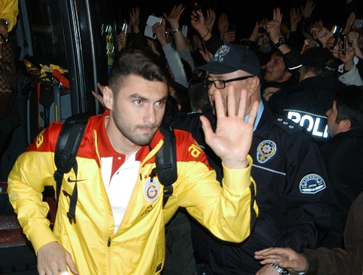 Galatasaray Uçakla Kastamonu\'dan Ayrıldı