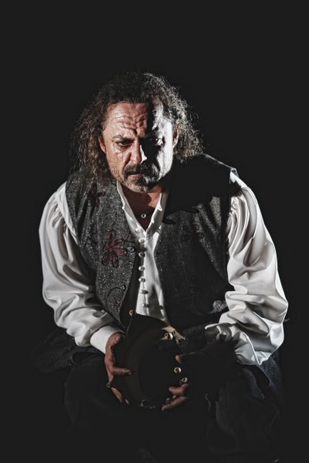 Hamlet Enka Kültür Sanat Buluşmalarında