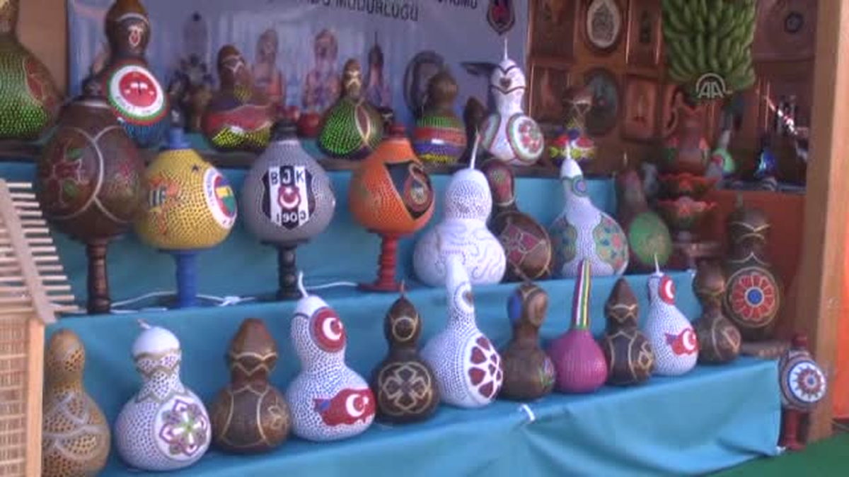 Hükümlü ve Tutukluların El Sanatları Sergiye Sunuldu