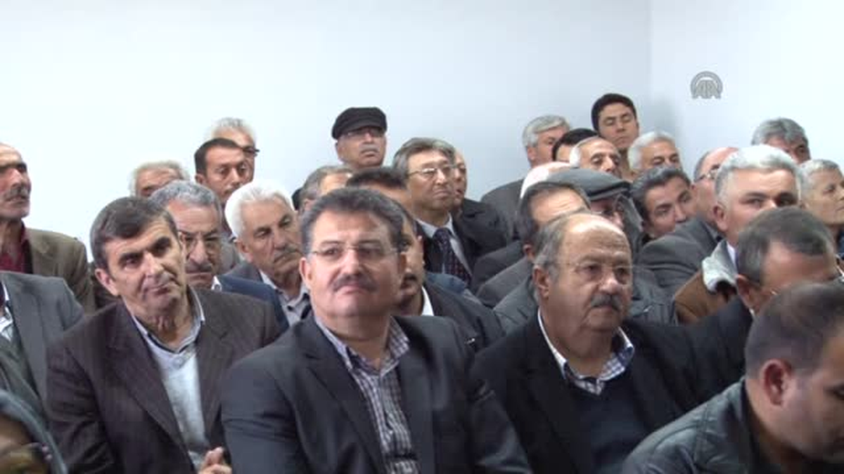 Hüseyin Çelik, Kulu\'da Muhtarlarla Buluştu