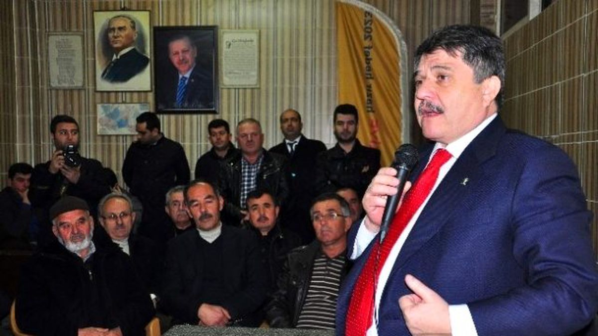 AK Parti Manisa Adayı Tanrıverdi Esnafla Buluştu