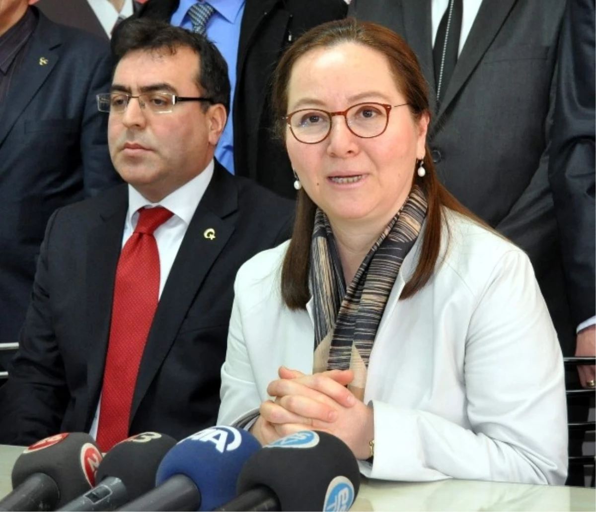 MHP Genel Başkan Yardımcısı Demirel Eskişehir\'de
