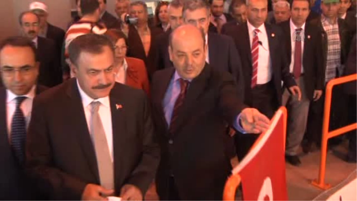 Orman ve Su İşleri Bakanı Eroğlu -