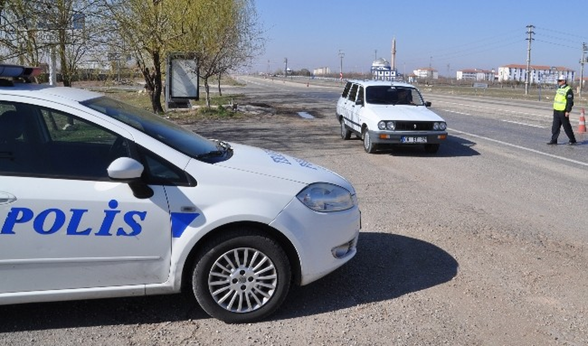 Aksaray\'da Geniş Çaplı Asayiş Uygulaması