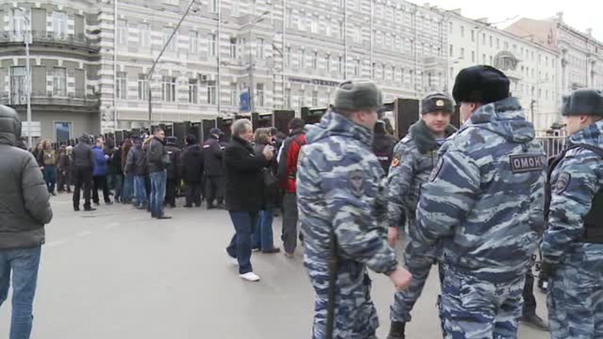 St. Petersburg\'da Referandum Karşıtı Protesto