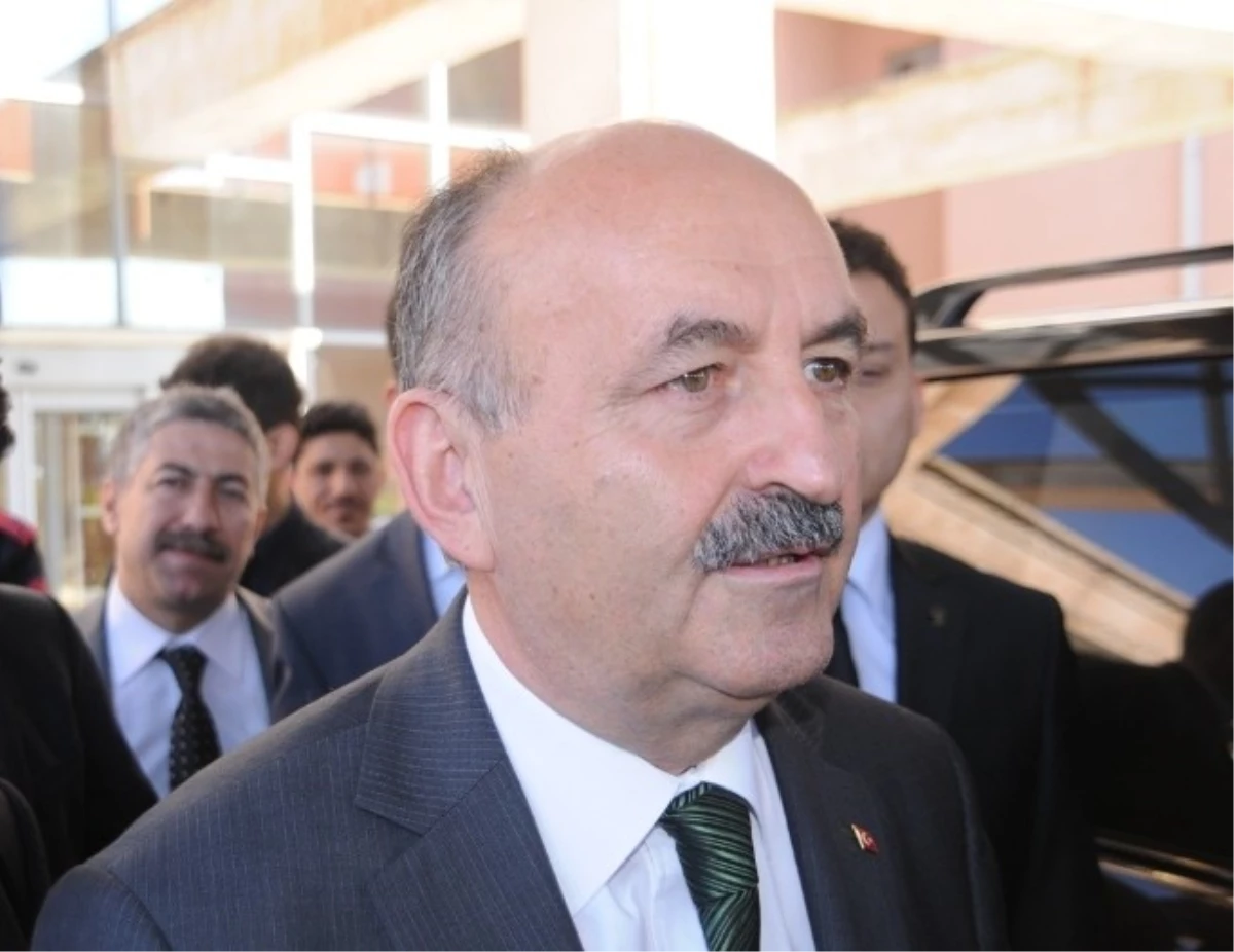 Sağlık Bakanı Müezzinoğlu Cizre\'de