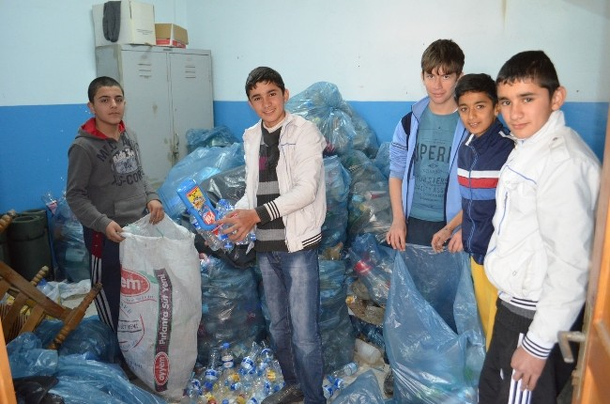 Söke Endüstri Meslek Lisesi Öğrencilerinden Geri Dönüşüm Duyarlılığı