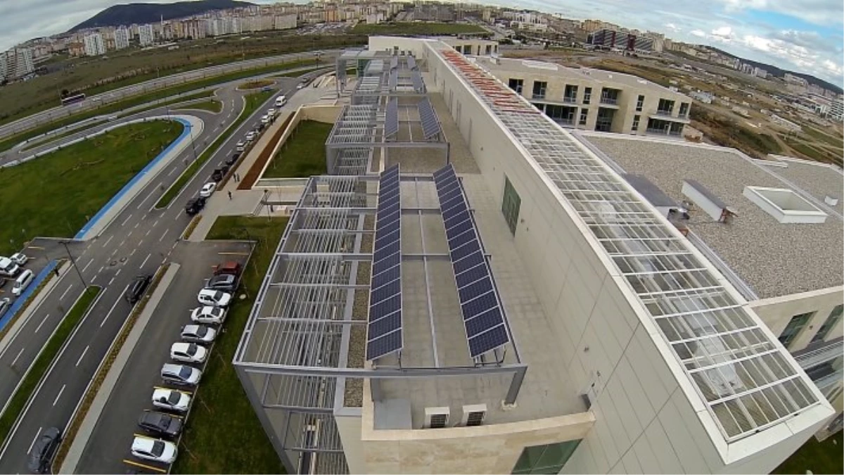 Teknopark İstanbul\'un Güneş Enerjisi Sisteminde FormSolar İmzası