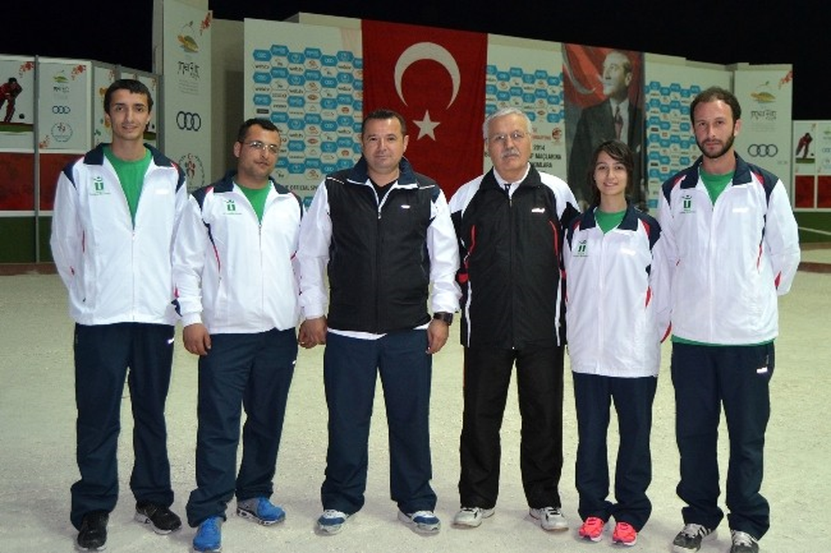 Tepebaşı Belediyesi Bocce Takımı Play-Off\'a Yükseldi
