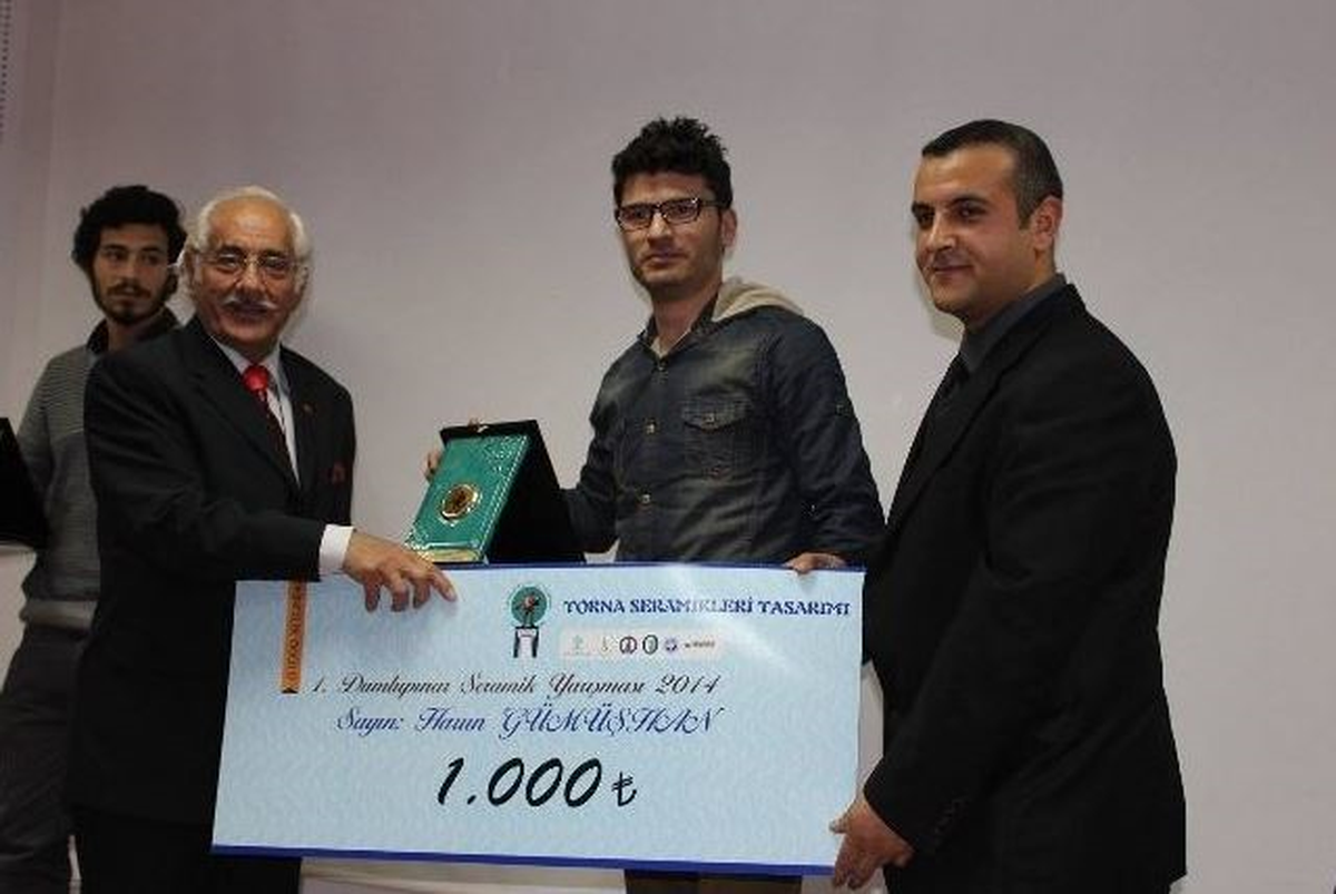 Uşak Üniversitesi Gsf Öğrencilerine 9 Ödül