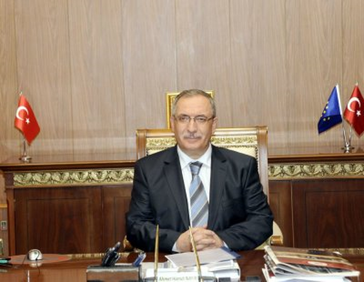 Vali Nayir\'in Osmaneli Ziyareti