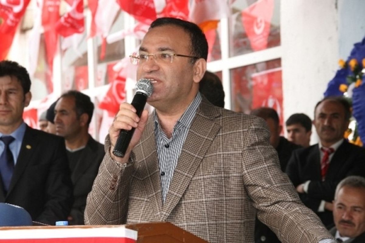 Adalet Bakanı Bozdağ, Yozgat\'ta Açıklaması