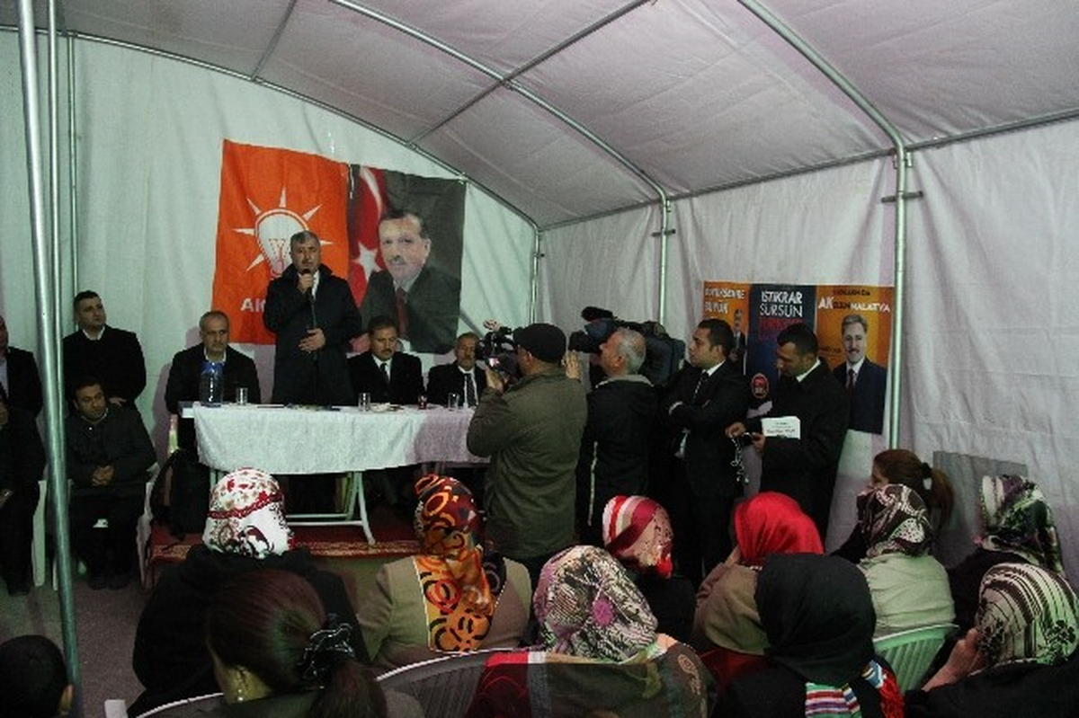 AK Parti İl Teşkilatı Seçim Çalışmalarını Sürdürüyor