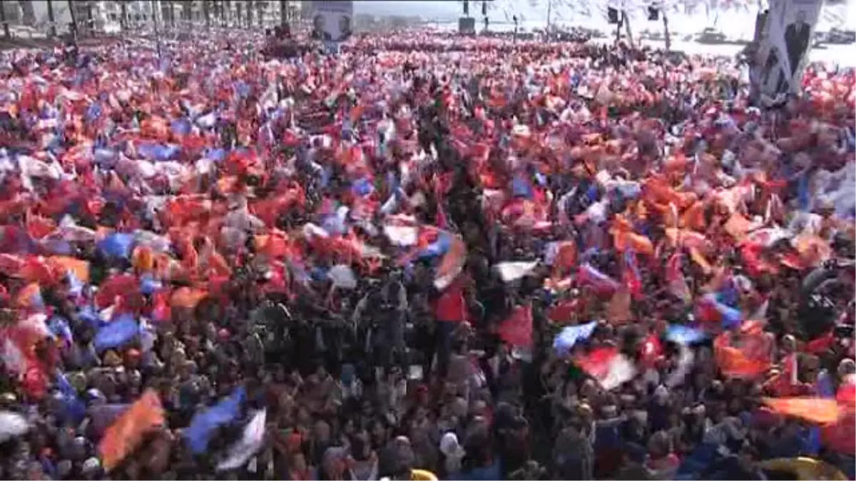 AK Parti İzmir büyükşehir belediye başkan adayı Binali Yıldırım -