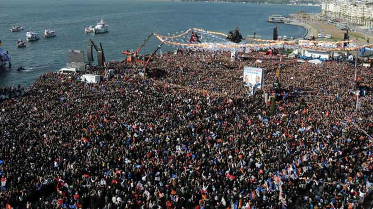 AK Parti\'nin İzmir Mitingi