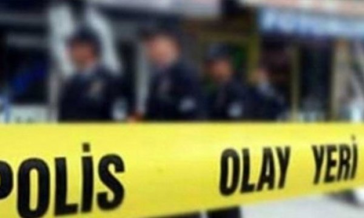 AK Parti\'lilere Taşlı ve Sopalı Saldırı