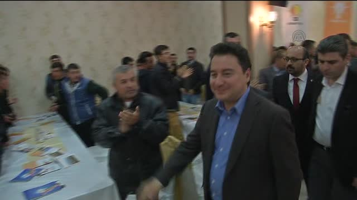 Babacan: Başbakanımızı Kimseye Yedirmemeliyiz