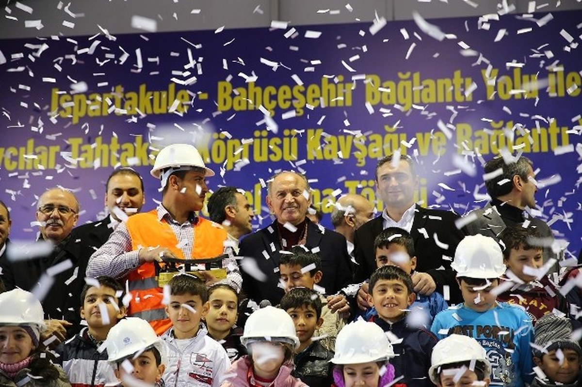 İBB Başkanı Kadir Topbaş\'tan Ispartakule\'ye Metro Müjdesi