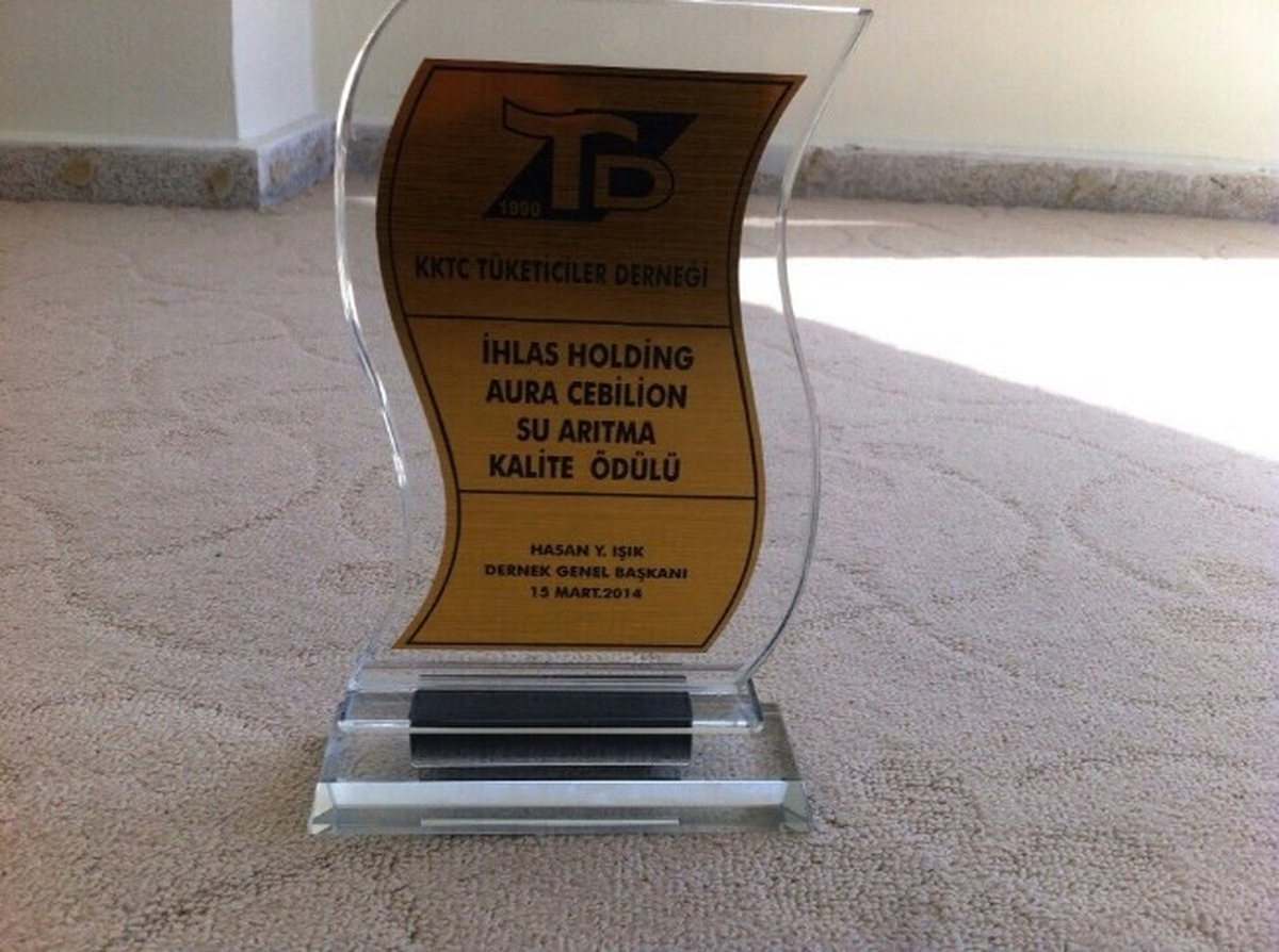 KKTC\'den İhlas Pazarlama\'ya Kalite Ödülü