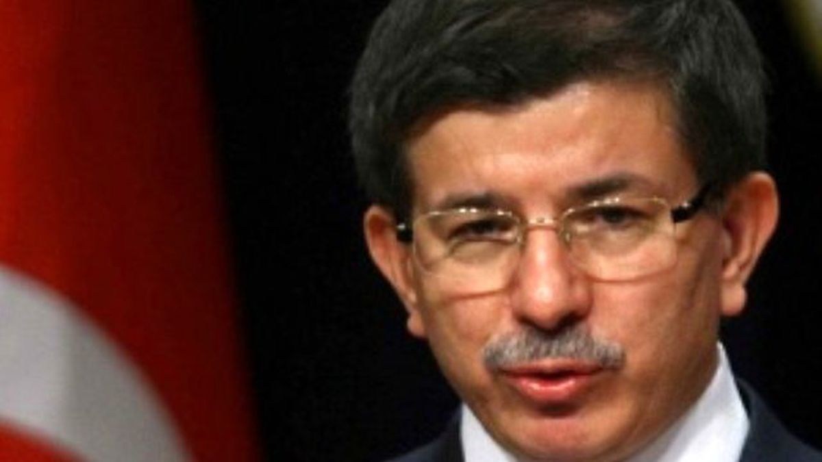 Dışişleri Bakanı Davutoğlu Van\'dan Ayrıldı