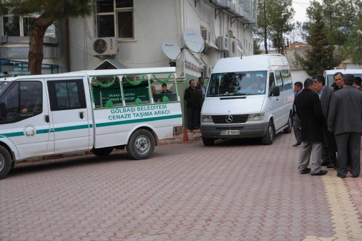Yaktığı Ateşe Düşerek Öldü