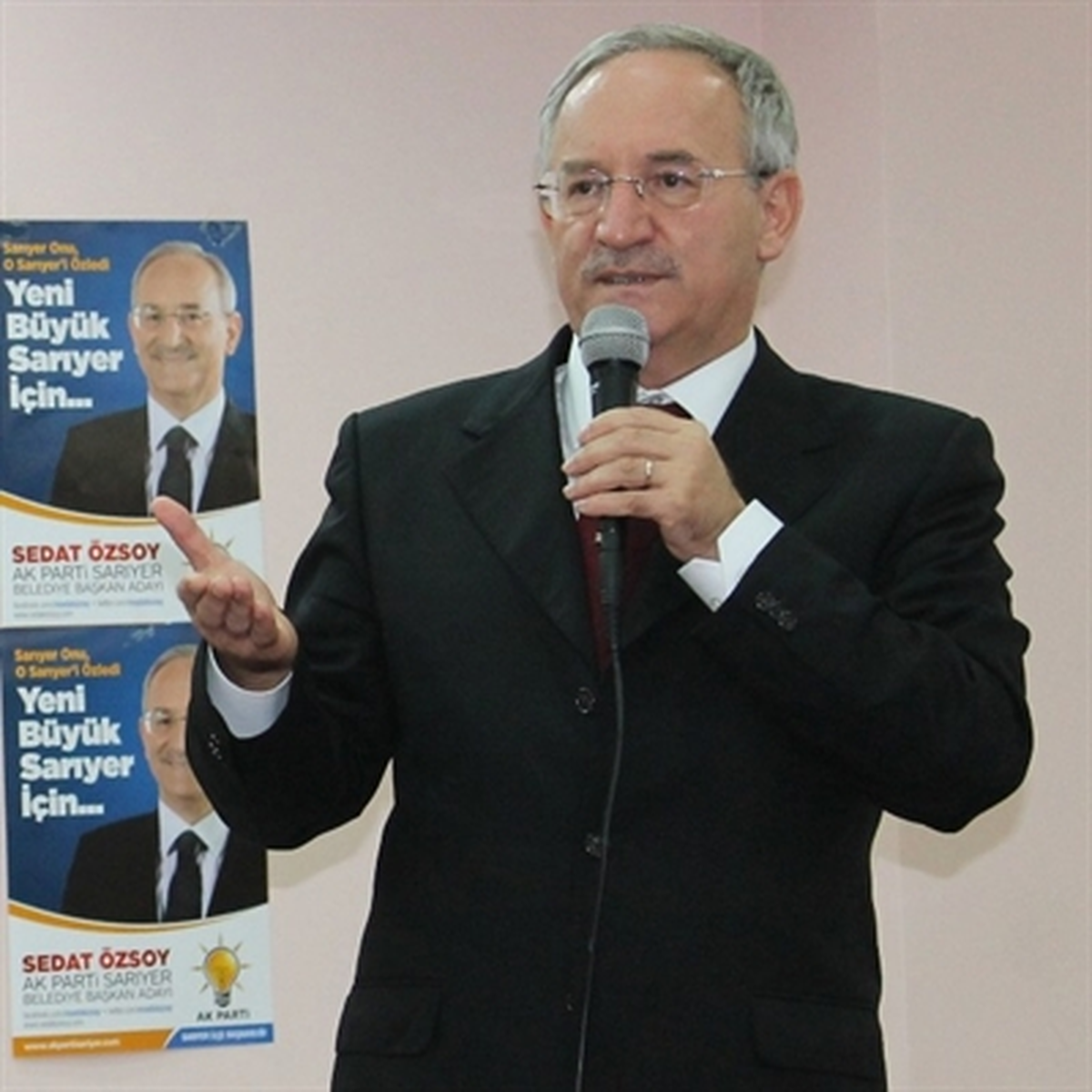 Ak Partili Özsoy: "Sarıyer\'de Yeni Bir Sayfa Açacağız"