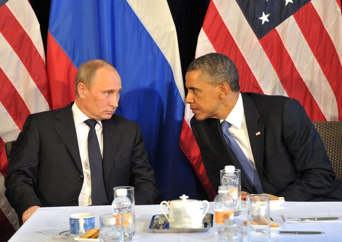 Putin, ABD Başkanı Obama ile Görüştü