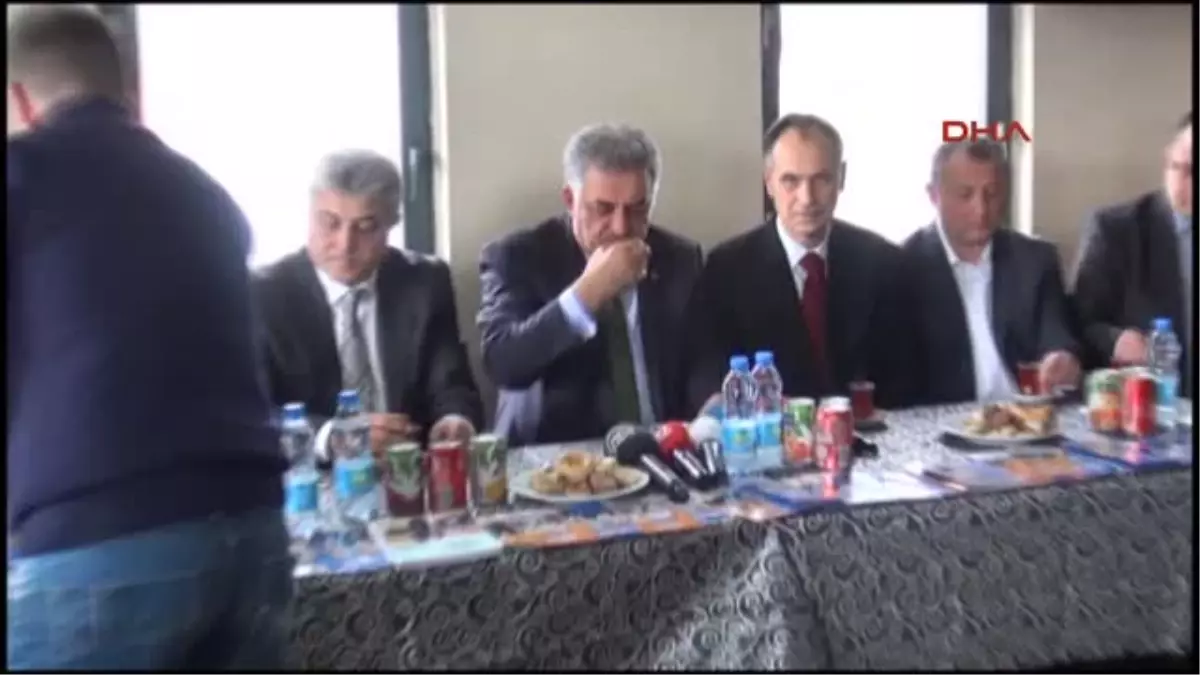 Bakan Yazıcı Trabzon\'da Esnaf Ziyaretinde