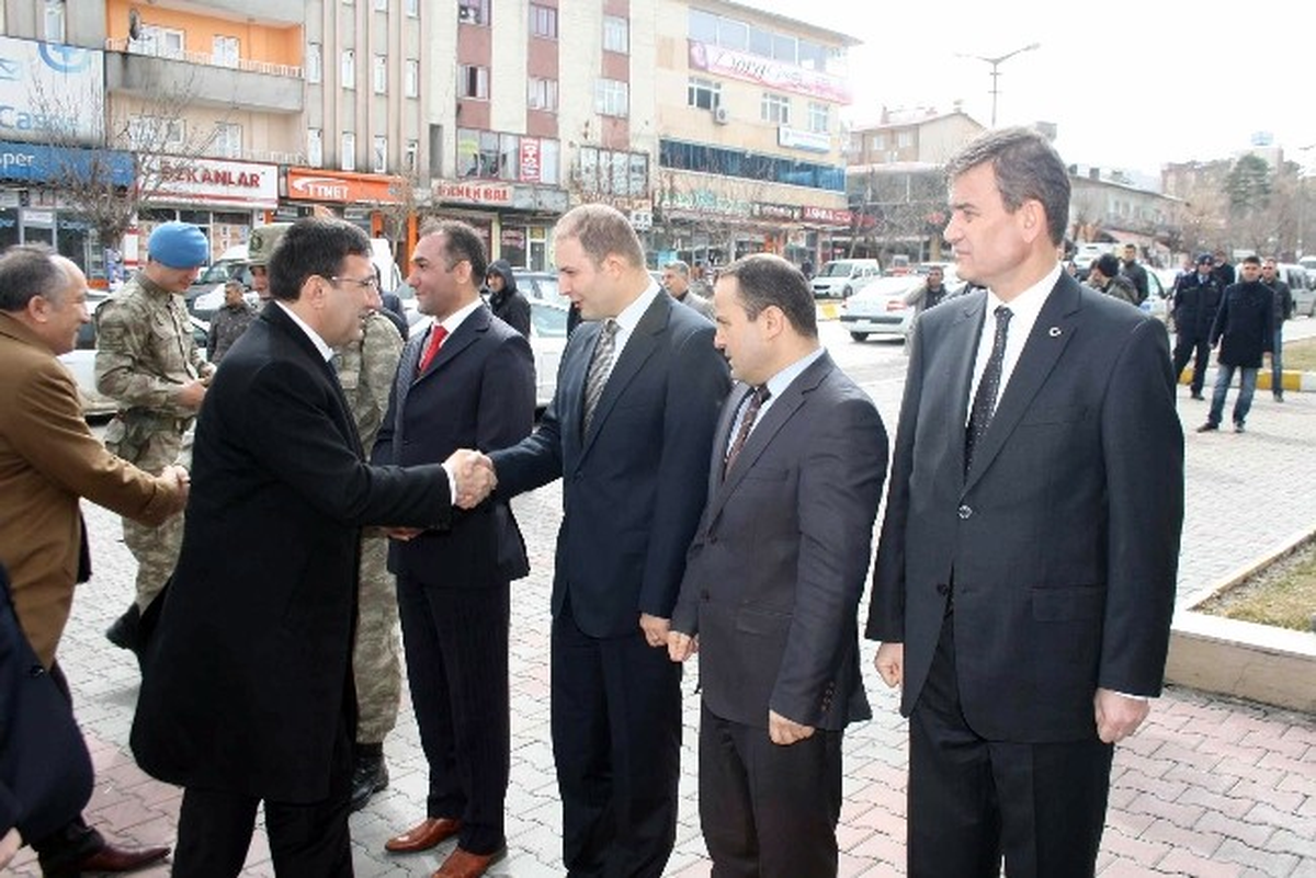 Bakan Yılmaz Muş\'ta