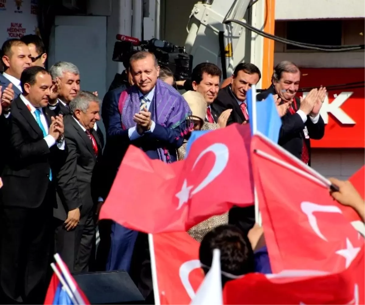 "Benim Milletim Bunların Hepsini Paketler, Sandığa Gömer"