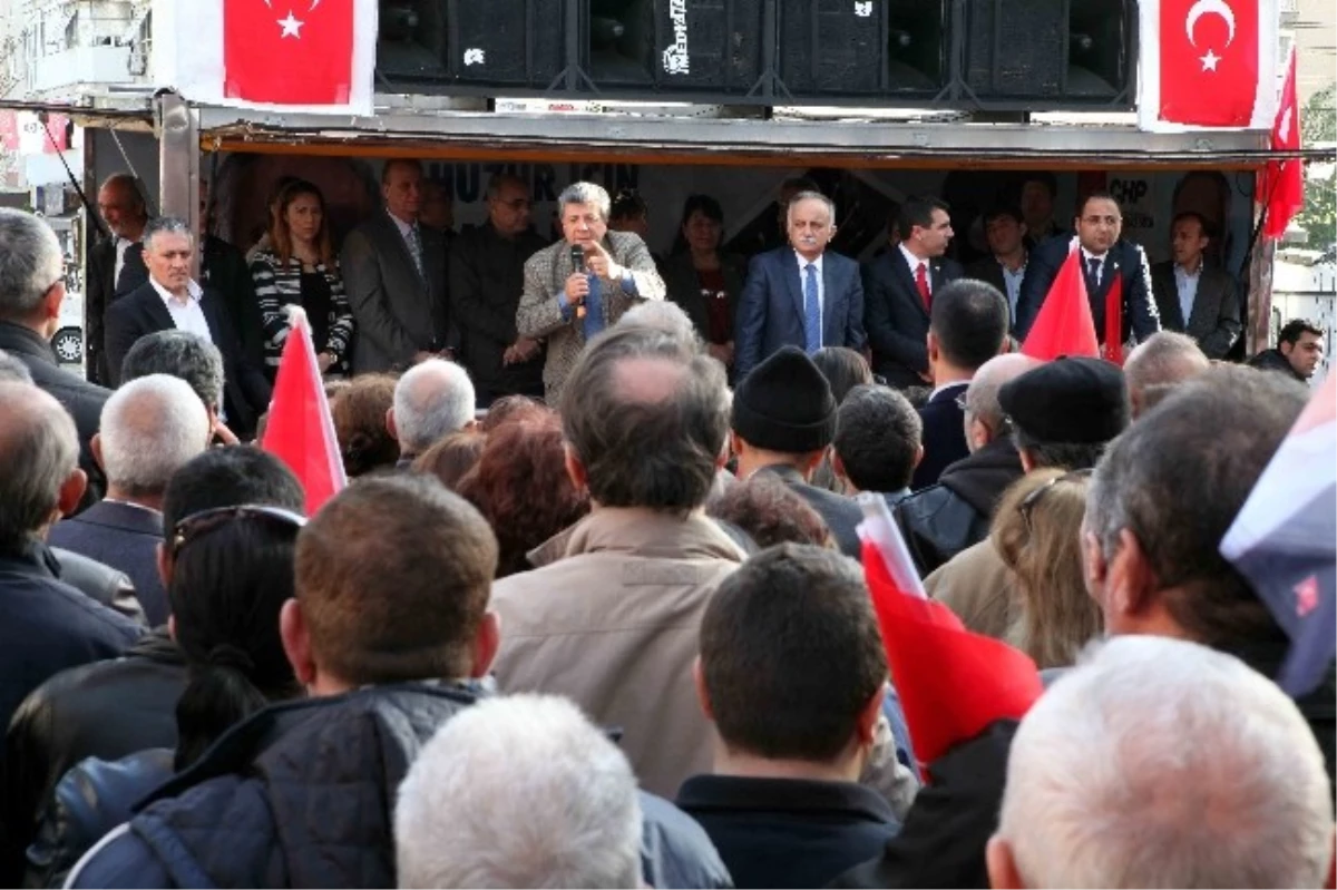 Başkan Karabağ: "Bayraklı\'ya Damga Vurduk"