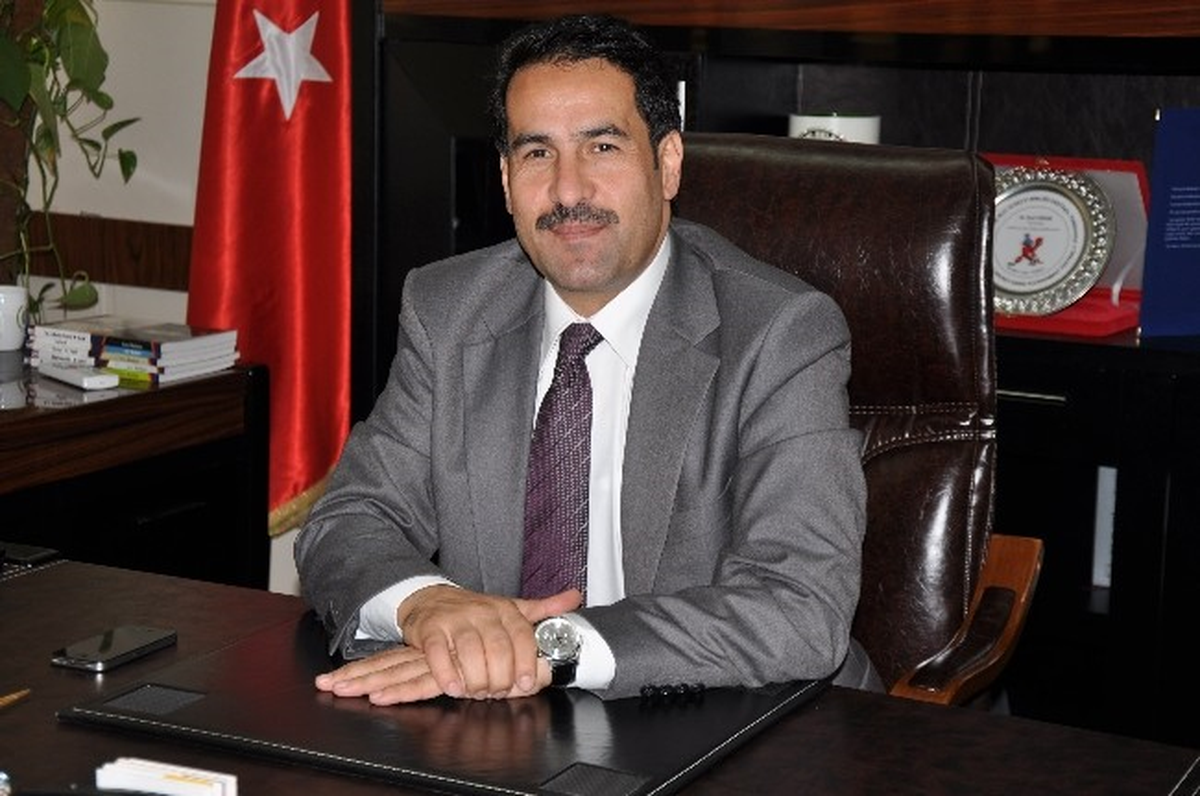 Dilovası Belediye Başkanı Yaman Çanakkale Şehitlerini Andı