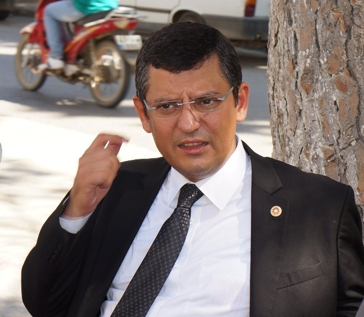 CHP\'li Özel\'den Çanakkale Zaferi Mesajı