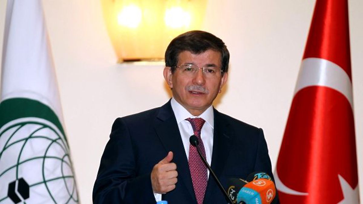 Davutoğlu, Suriye\'de 4. yılına giren iç savaşı AA\'ya değerlendirdi