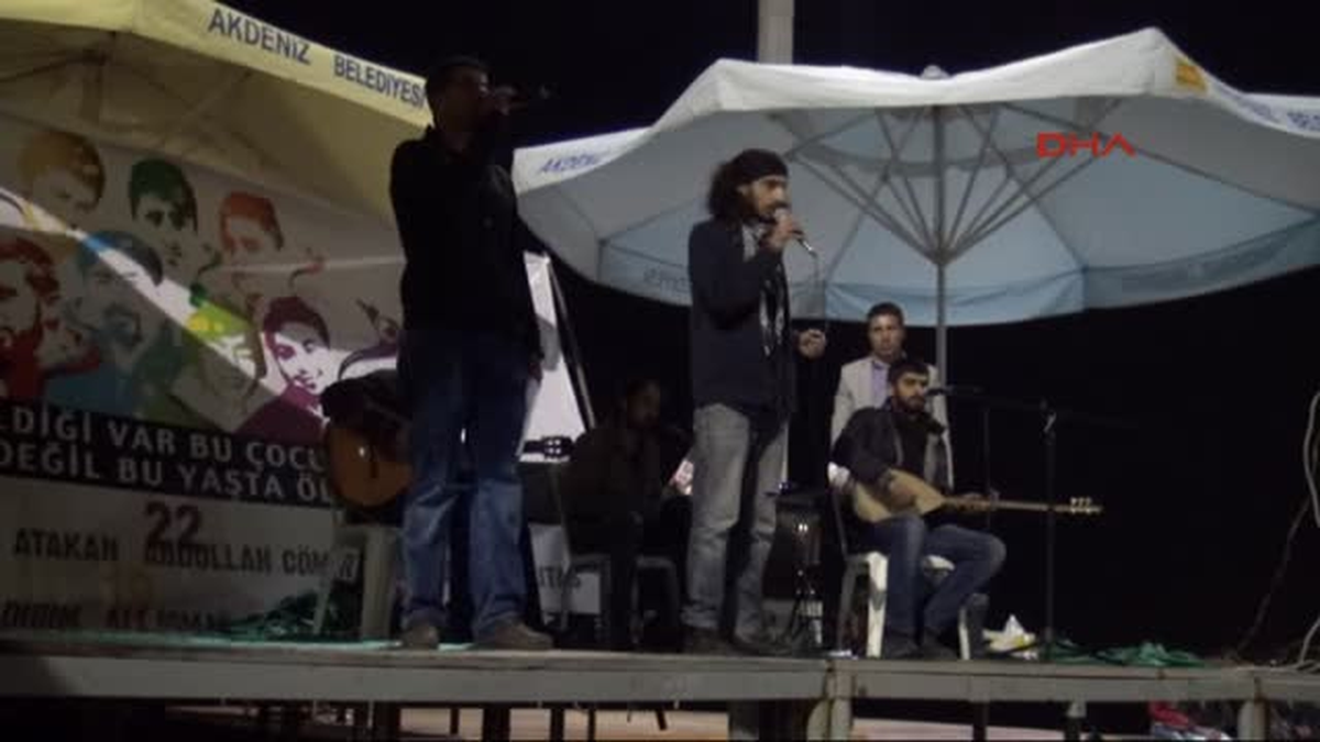 Dilek Fenerleri Berkin İçin Havalandı