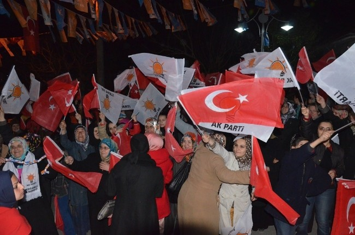Dr. Aydın Yılmazer, "Projelerimizle Sapanca\'yı Dokuyacağız"