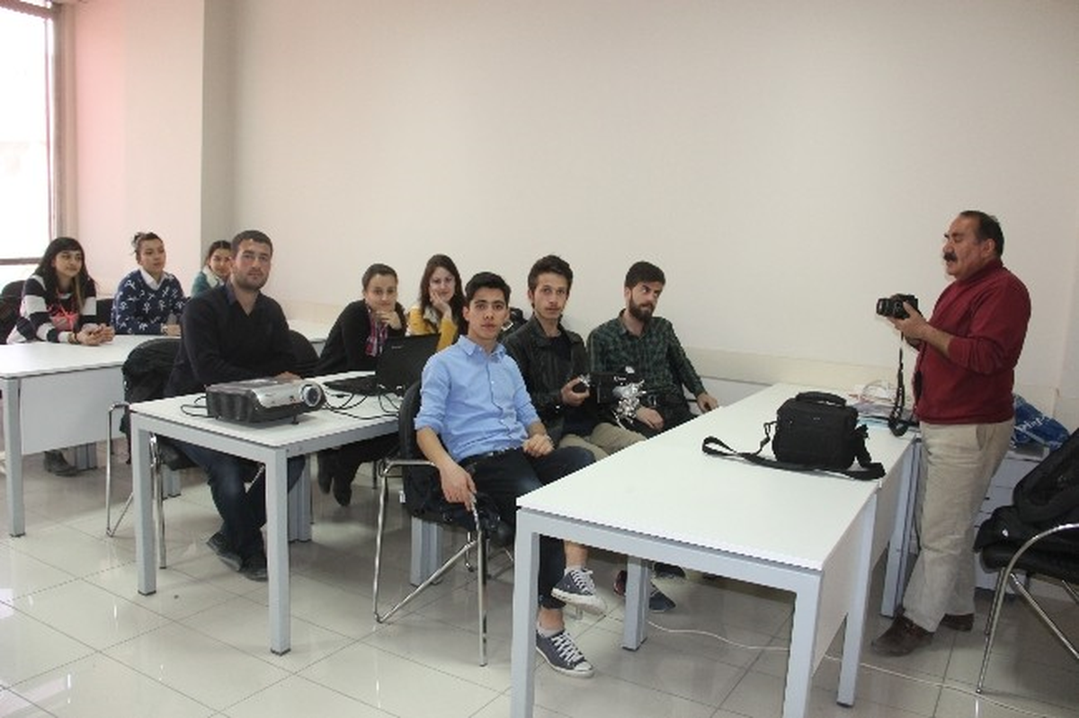 Fotoğrafçılık Kursuna Büyük İlgi