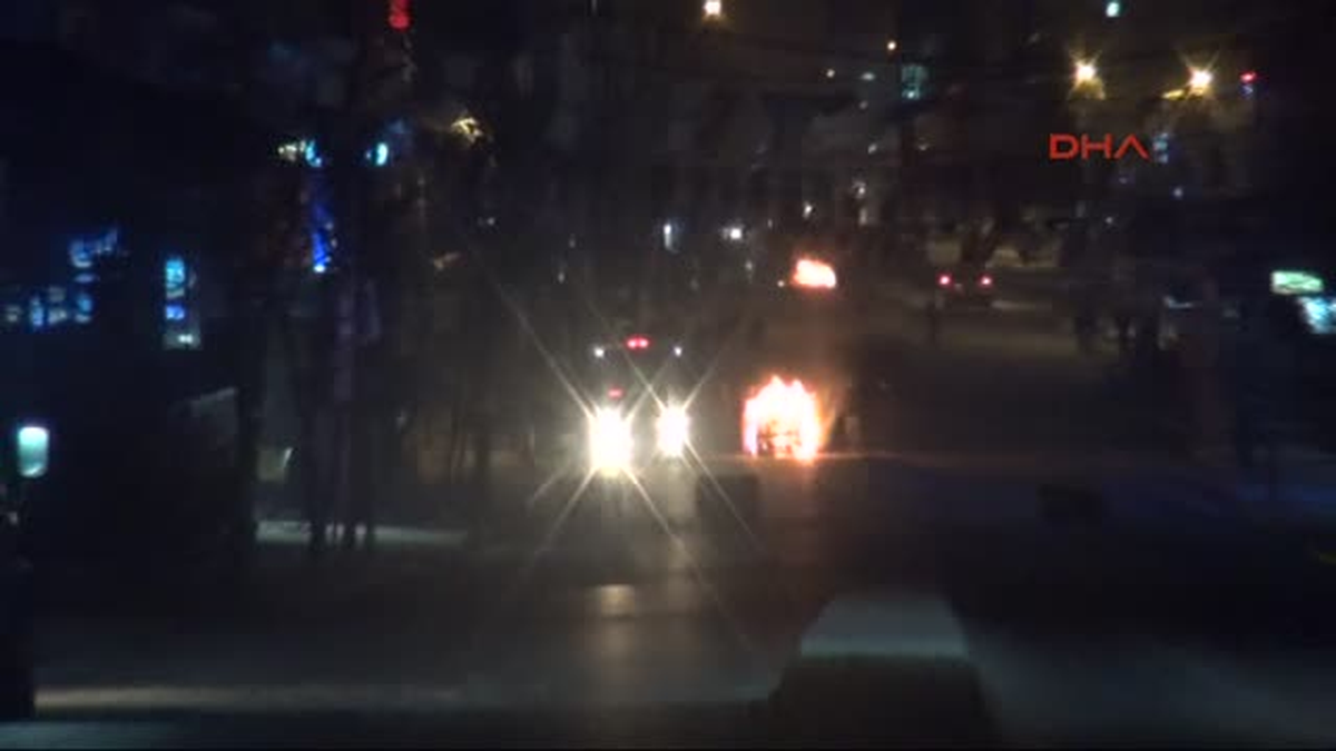 Gazi Mahallesi\'nde Polis Müdahalesi