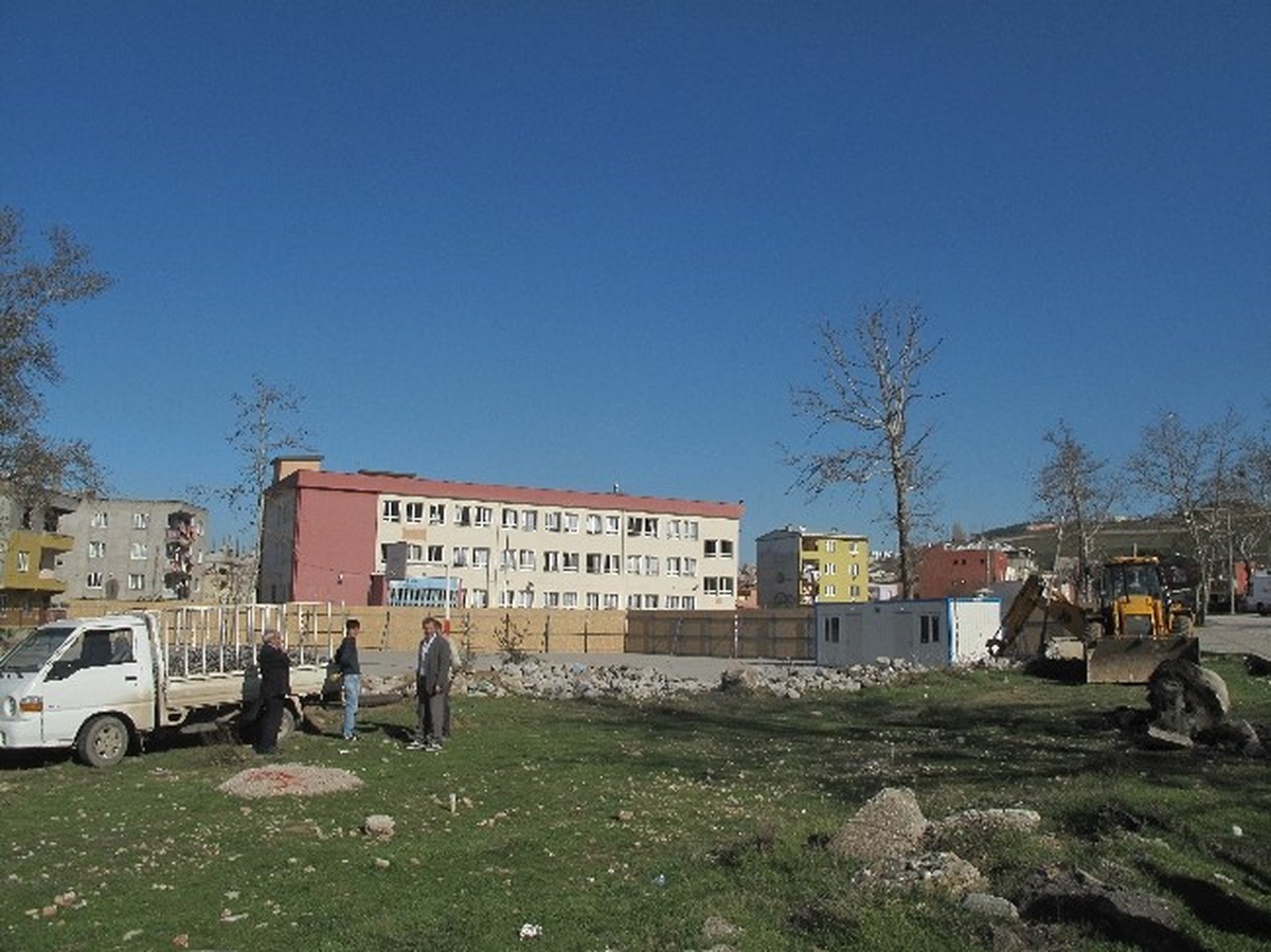 Karapınar Mahallesi Ortaokula Kavuşuyor