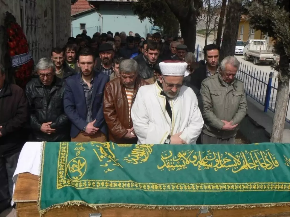 Polisten Şehit Bekçinin Emanetine Son Görev