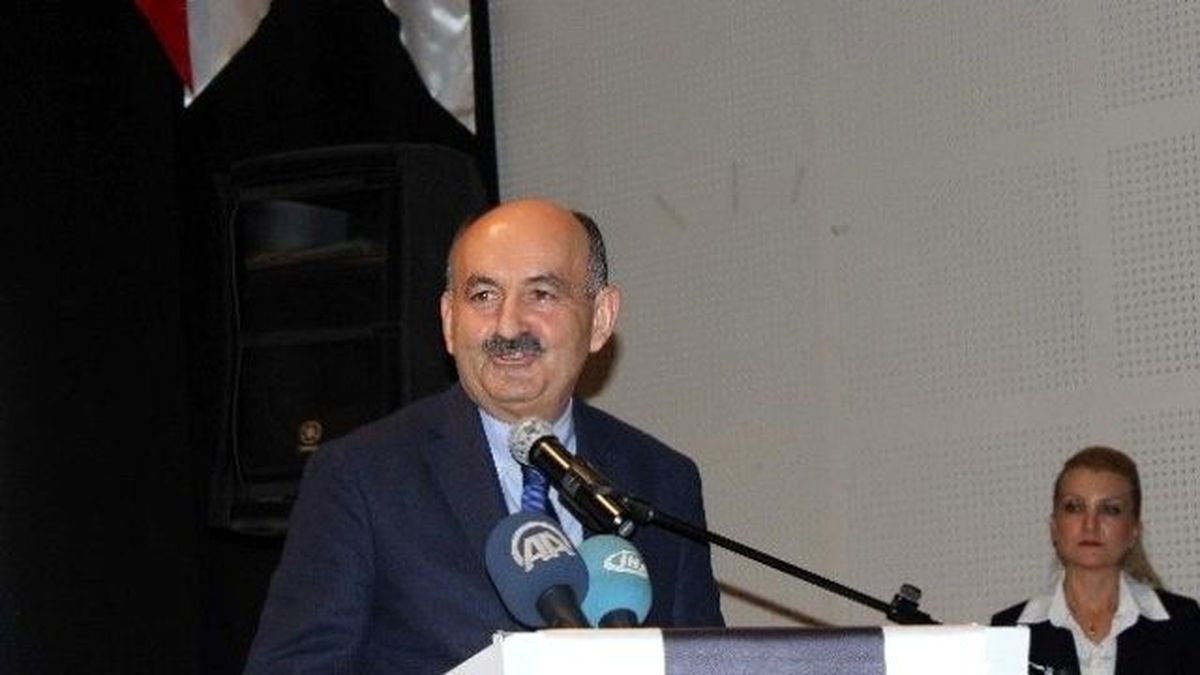 Bakan Müezzinoğlu: Ey Kılıçdaroğlu Sen Rüyanda Ambulans Uçaklar Görebiliyor Muydun? (2)